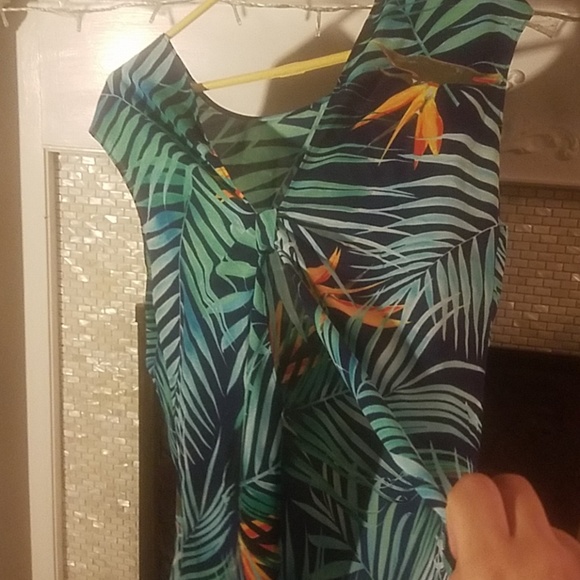 Transparent top - Picture 2 of 2